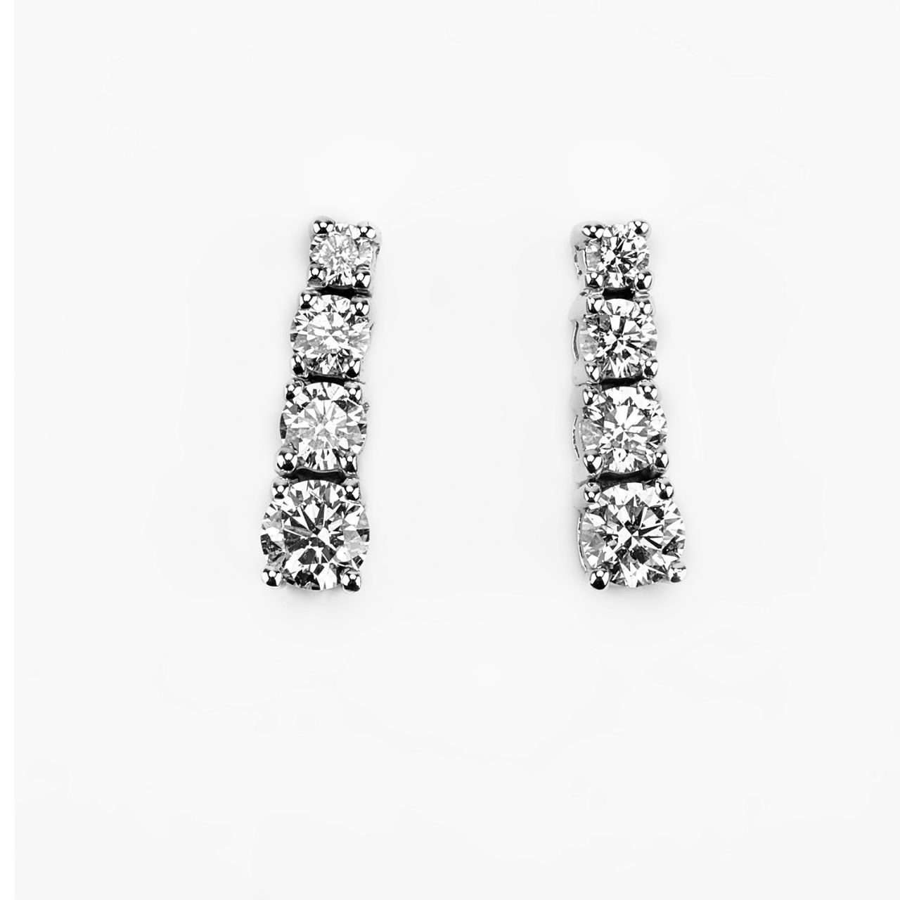18ct White Gold Diamond Drop Earrings