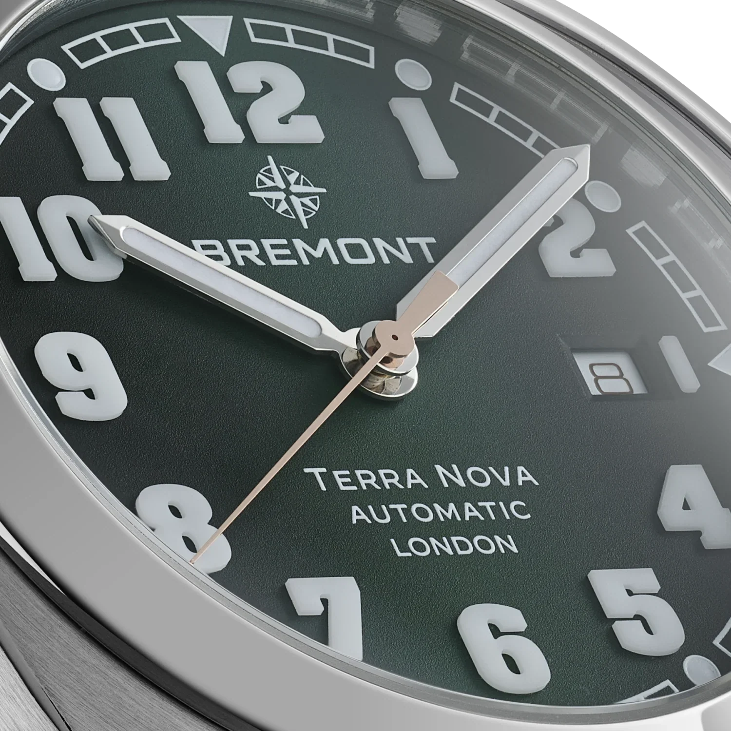 Bremont Terra Nova 40.5 Date, Green Dial, Bracelet