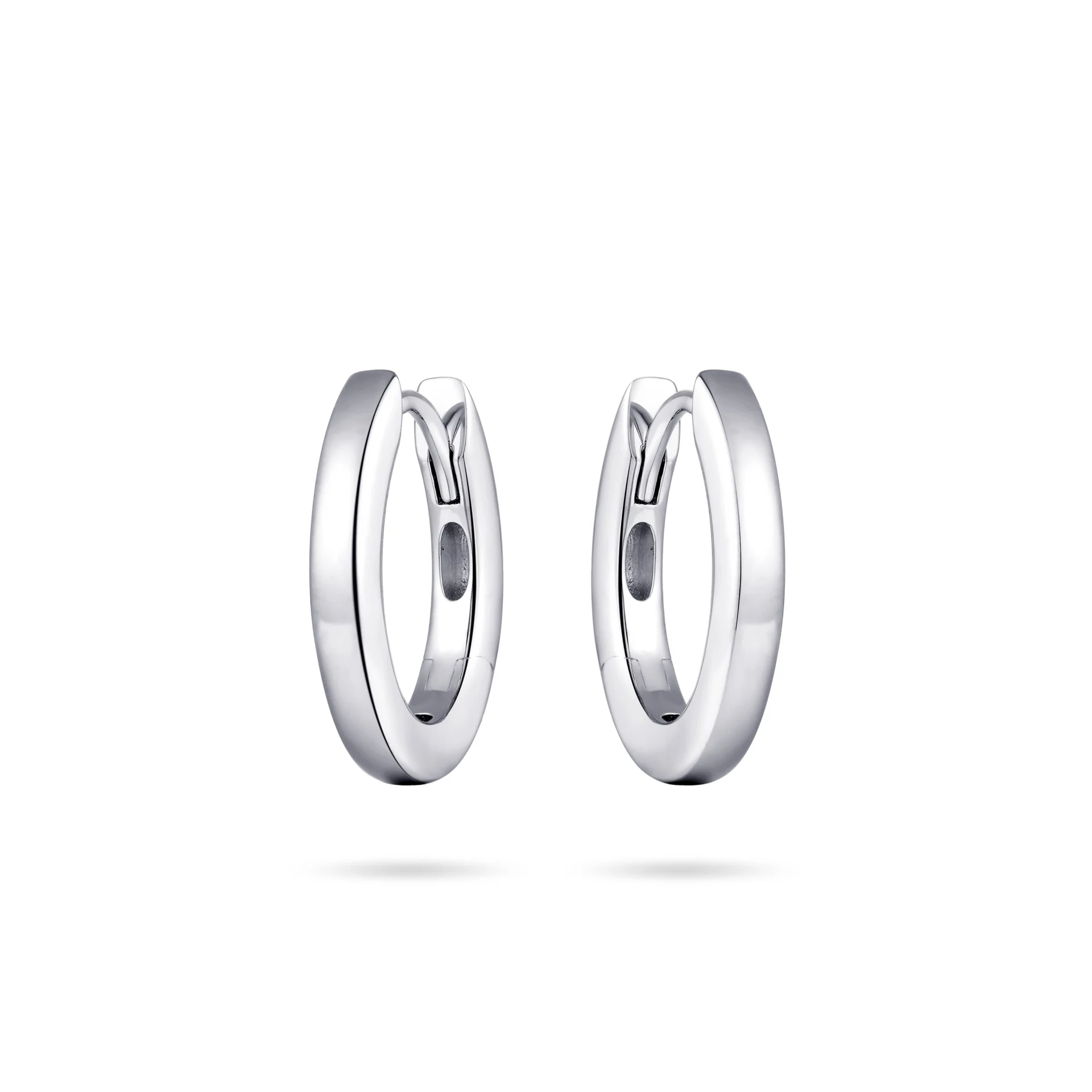 Gisser Silver Oval Hoop Earrings 20mm