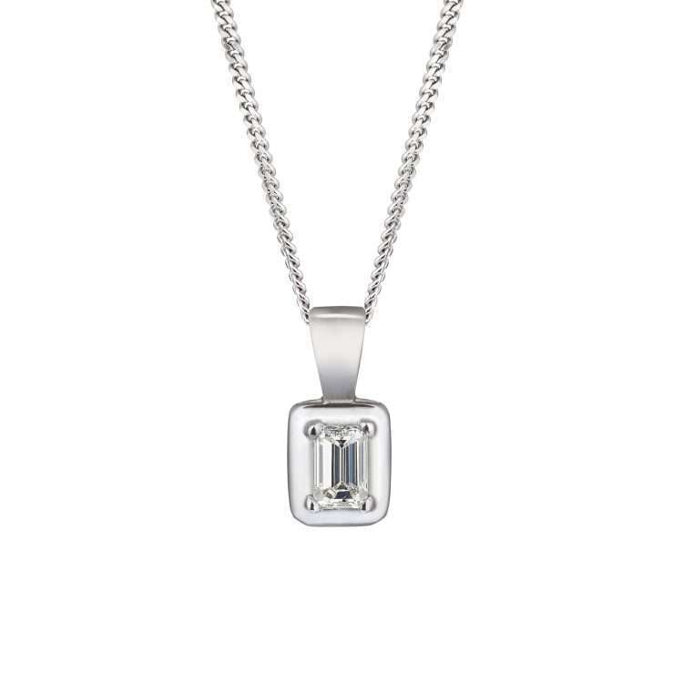 18ct Emerald Cut Diamond Pendant