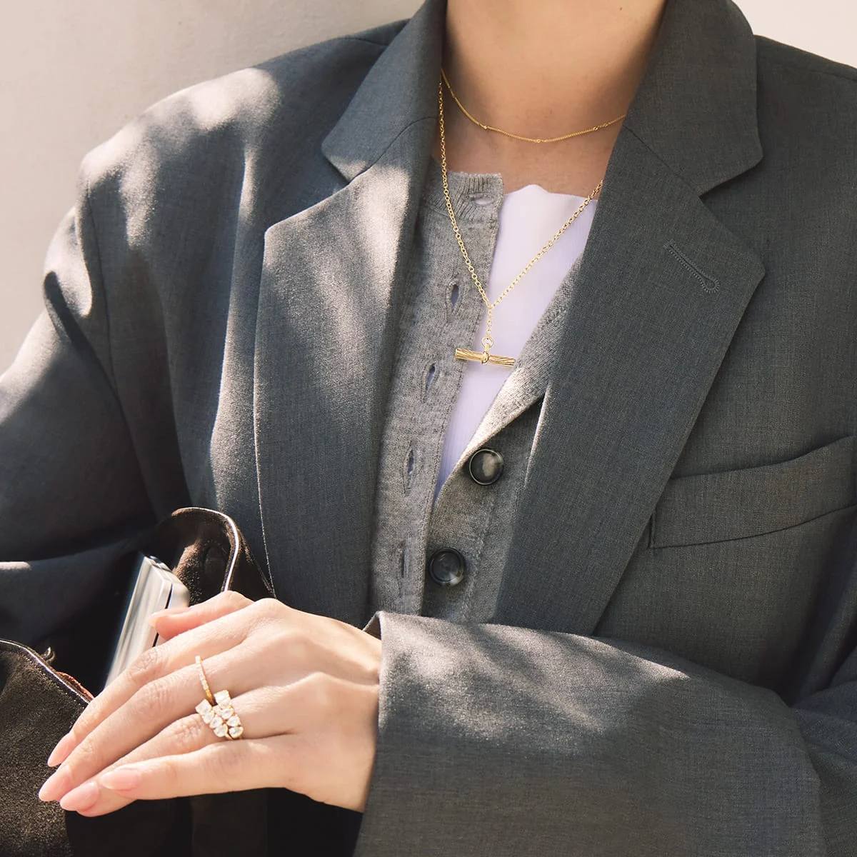 Daisy Estée Lalonde T Bar Necklace, Gold Plated